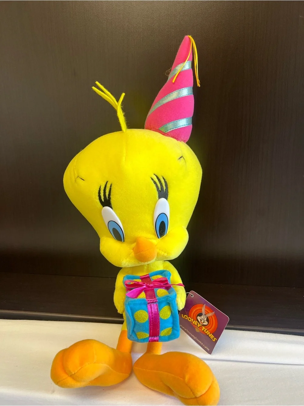 RARE!! Warner Bros. Tweety Plush Toy in Yellow with Party Hat